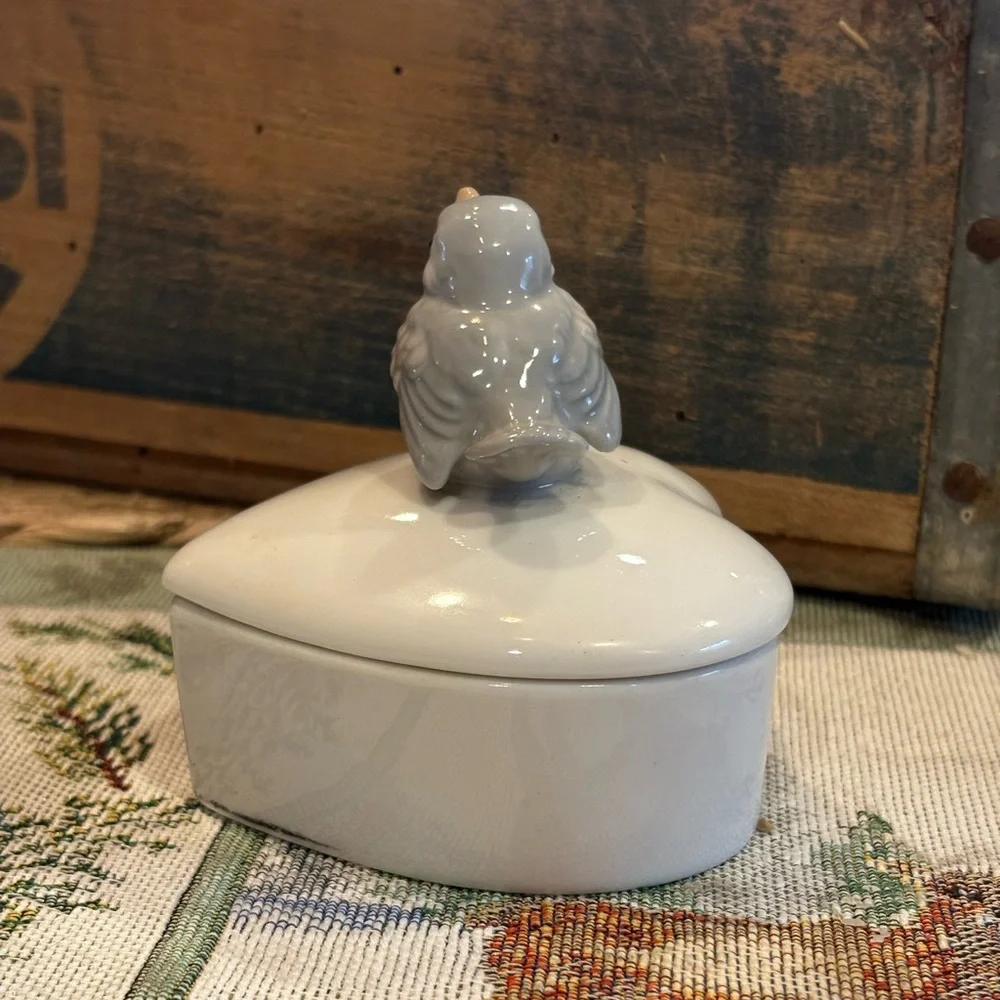Vintage Otagiri Japan Porcelain Heart Trinket Box Sm Gray/Blue Bird/on Lid Japan